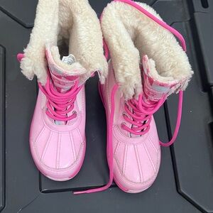 Ugg adirondack boots